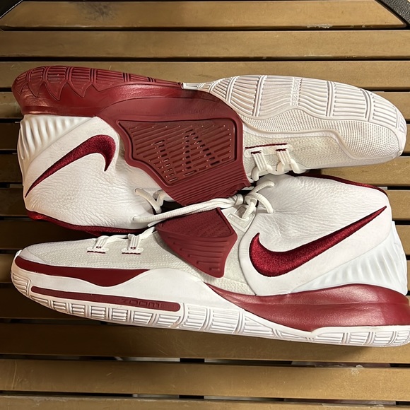 size 17 mens shoes nike